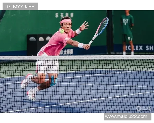 实时新闻上海网球队中路突破革新探索新战术提升整体实力与比赛表现